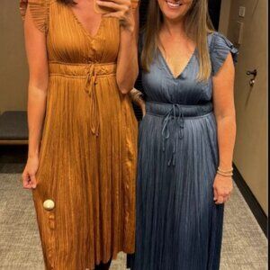 NWOT - Moon River Pleated Midi Dress in Teal, Size Large